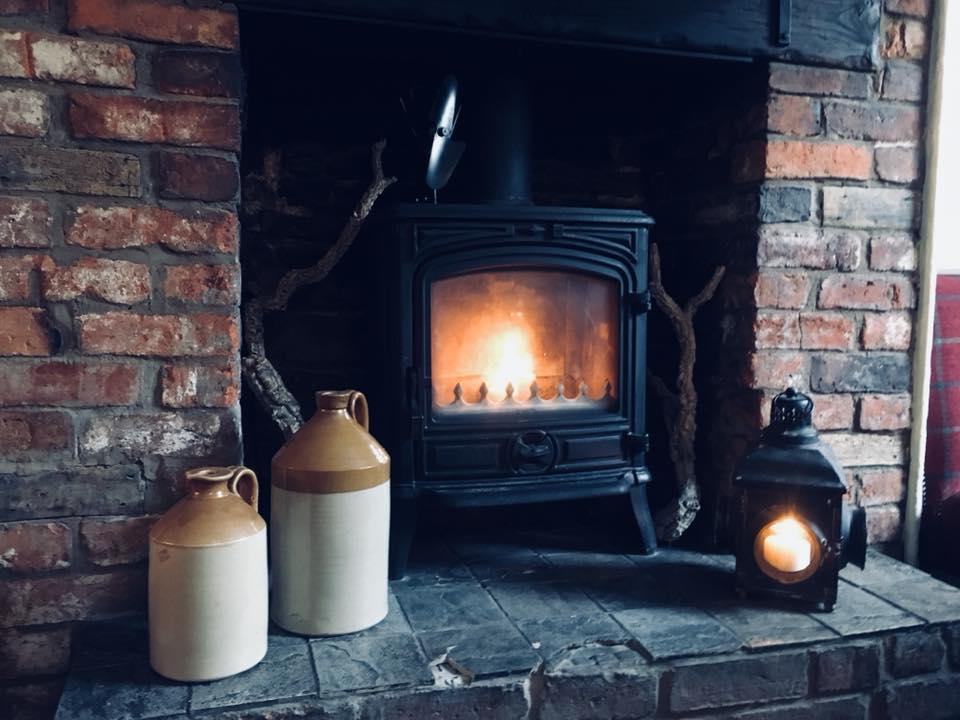 The Cross Keys Hotel Llanymynech Extérieur photo