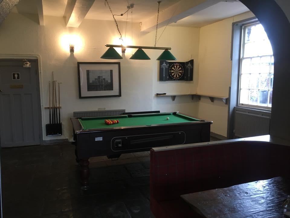 The Cross Keys Hotel Llanymynech Extérieur photo